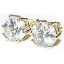 Twee Gouden Oorknoppen/grote witte zirkonia/8 mm/David Beckham.