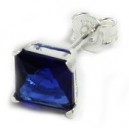 Zilveren oorknoppen saffier blauw/7 mm