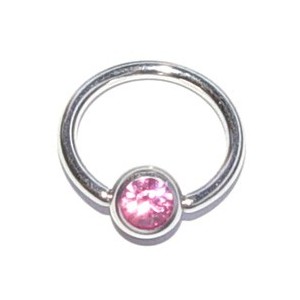 ring met roze steentje